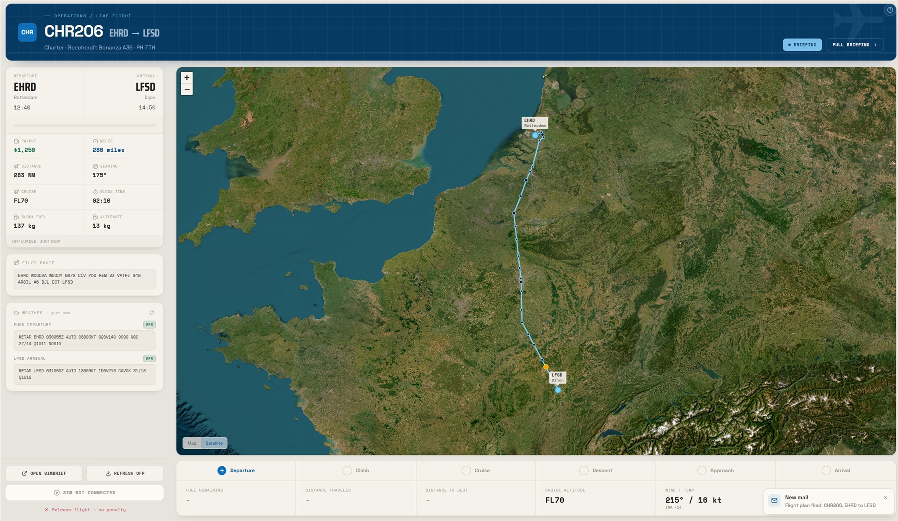 Pilot Journey route briefing with filed route, weather and live operation map